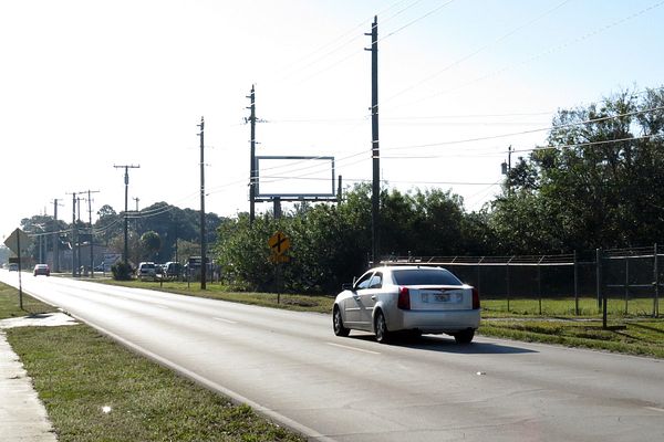 ANGLE RD WS 0.8mi N/O ORANGE F/N - 2