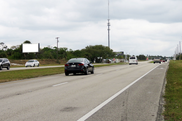 US 1 WS 0.5mi S/O SR 713 F/S - 1