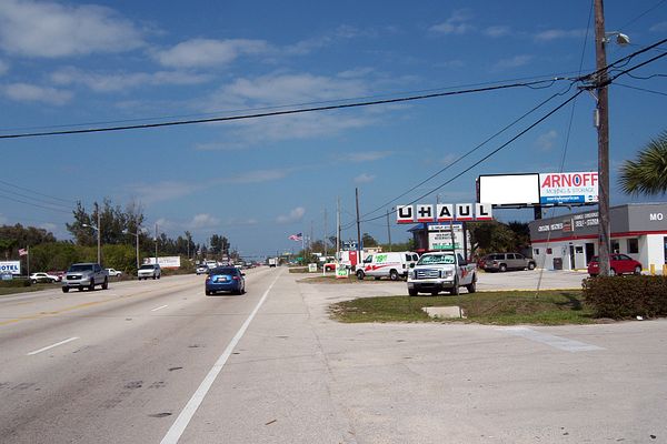 US 1 ES 1.35mi N/O MIDWAY ROAD RS F/S - 4