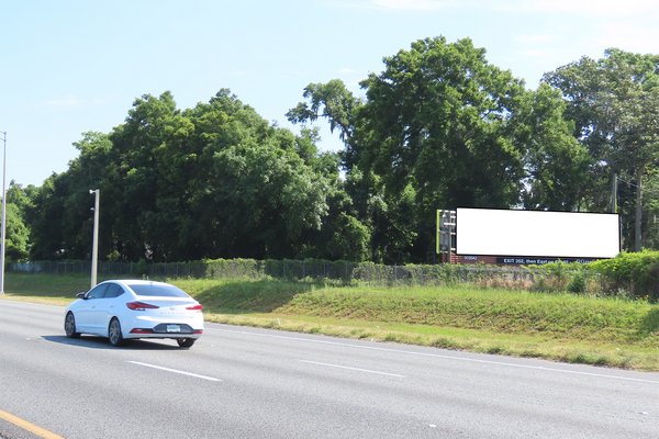 I-75 ES 0.5mi N/O SR 200 F/S - 1