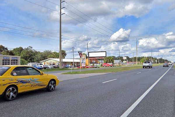 US 19-98 WS 2.5mi N/O CO 490 F/S - 1