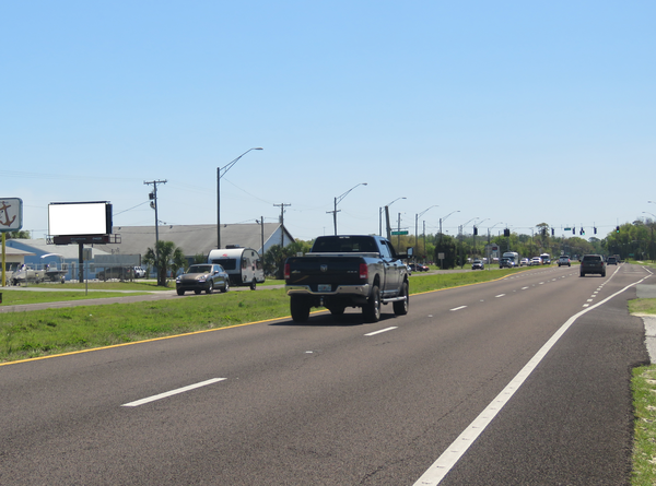 US 19-98 ES 2mi N/O SR 44 F/N - 2