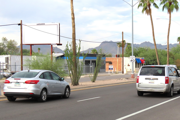 Miracle Mile SS 250ft W/O Fairview mm 69.0 F/E - 1