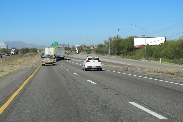 I-10 NS 0.26mi W/O Craycroft mm 267.78 F/E - 1