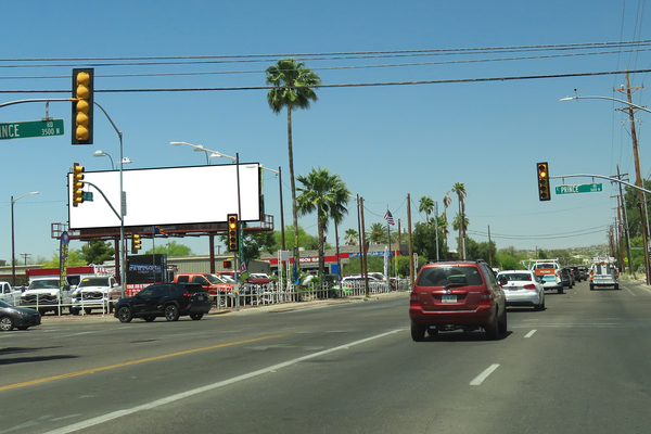 1st Av WS 150ft N/O Prince F/S - 1