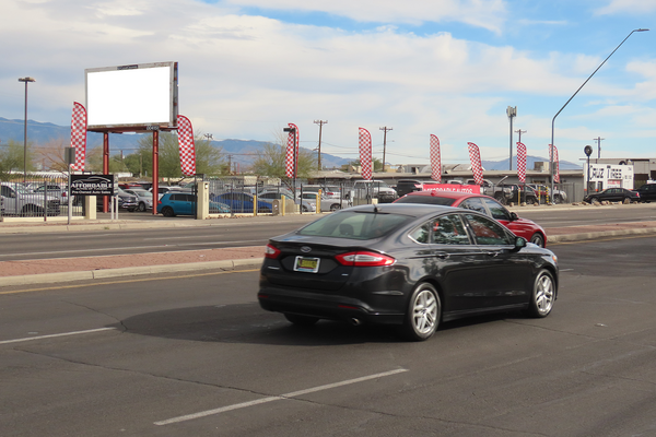 Ajo NS 150ft E/O Country Club F/W - 1
