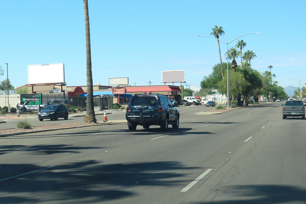 Speedway SS 200ft W/O Magnolia F/E - 1