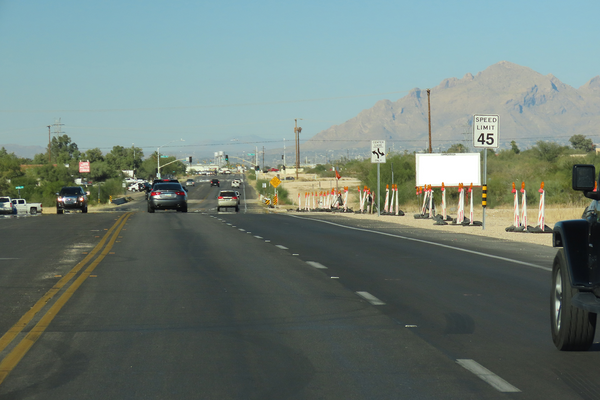 Old Nogales Hwy ES 1250ft N/O Valencia F/S - 2