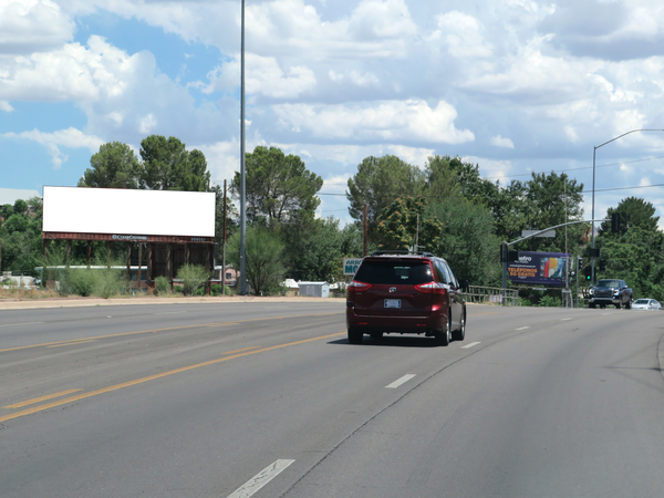 US 89 ES 80ft N/O Doe St F/N - 1