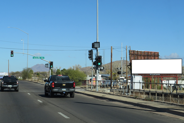 US 89 ES 80ft N/O Doe St F/S - 2