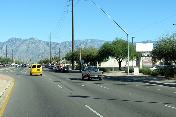 Kolb ES 100ft S/O Broadway F/S - 2