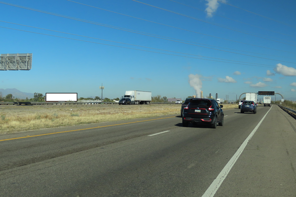 I-10 SS 0.5mi W/O Valencia mm 266.51 F/E - 1