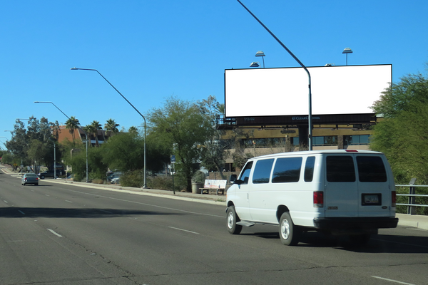 Tanque Verde NS 1100ft E/O Pima F/E - 2