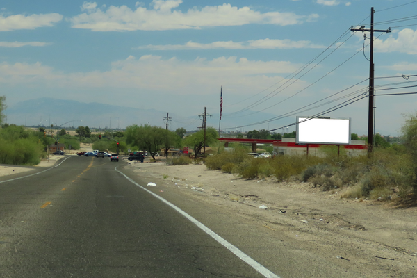 36th St SS 450ft W/O Mission F/W - 2