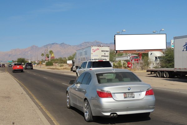 Palo Verde ES 0.25mi S/O I-10 F/S - 2