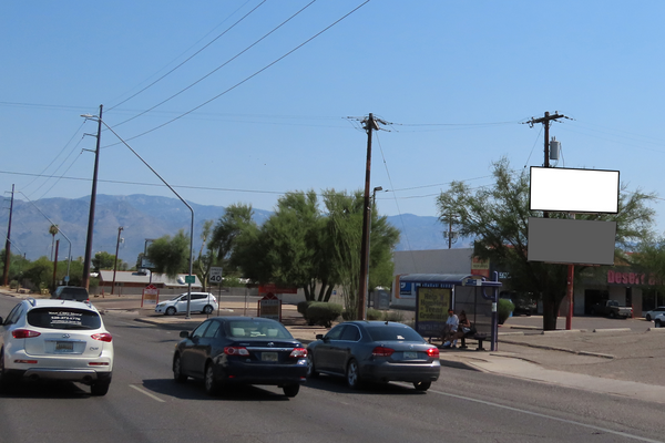 Kolb Rd ES 50ft N/O 22nd St mm 7.06 F/S - 1