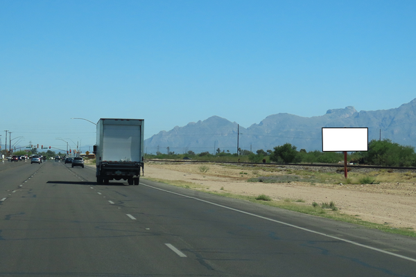 Old Nogales Hwy ES 0.38mi S/O Valencia F/S - 2