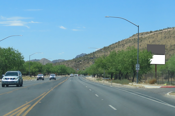 22nd St NS 500ft W/O I-10 F/E - 4