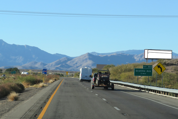 I-10 NS 0.3mi W/O Pomerene Rd mm 306.08 F/E - 2