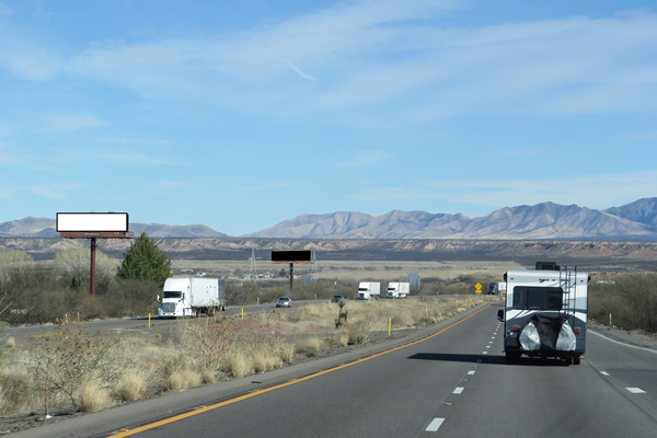 I-10 NS 0.4mi E/O Ocotillo mm 305.4 F/W - 1