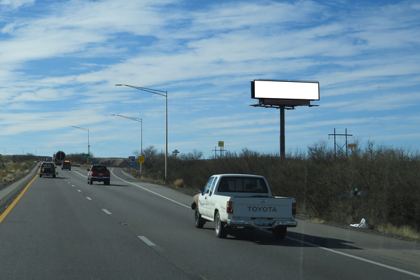I-10 NS 0.15mi E/O Ocotillo mm 305.15 F/E - 2