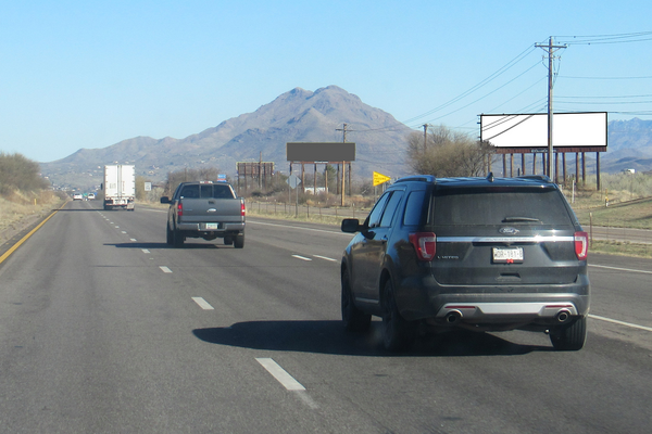 I-19 ES 1.8mi S/O Ruby Rd mm 5.85 F/S - 2
