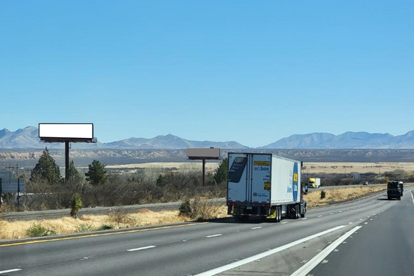 I-10 NS 1.3mi E/O Ocotillo mm 305.30 F/W - 1