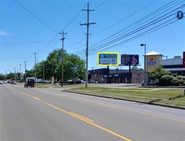 1390 Harrisburg Pike ES 350Ft S/O Little F/S #3 ( Left)