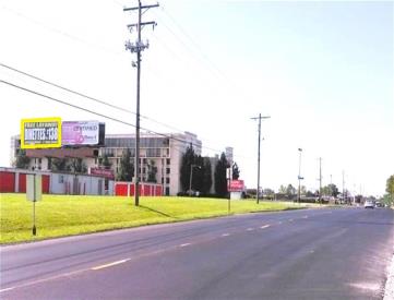 4980 Sinclair ES 100 Ft N/O Freeway Dr F/N -1 (left unit)