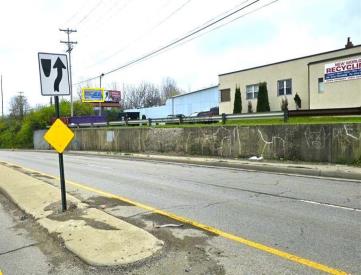 1190 E Fifth Ave SS 750Ft EO Saint Clair FW - 1