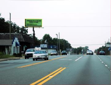 E/S Pace Blvd N/O Bobe St F/N