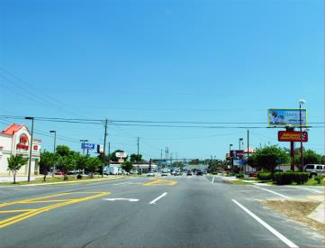 S/S Gulf Beach Hwy W/O Navy Blvd F/W