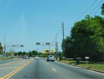 S/S Beverly Pkwy W/O W St F/W
