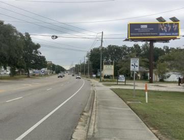 S/S Creighton Blvd E/O Marie Ln F/W