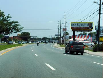 E/S Davis Hwy S/O Burgess Rd F/S