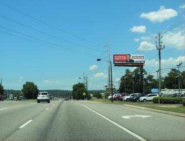 US 31 S E/L 400' S/O PATTON CHAPEL RD