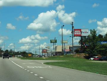 AL 75-C P PKWY E/L 800' S/O 16TH AV F/S