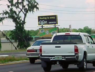 W/S S FL AVE .3 MI N/O SHEPHERD RD N/B TOP