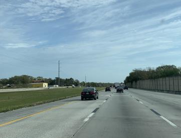 N/S I-4 .6 MI. E/O 98N E/B