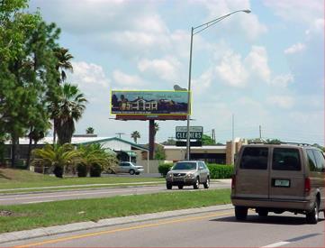 E/S HARDEN BLVD .3MI S/O ARIANA  F/N (S)