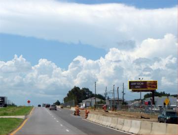 E/S US 27 1.2 MI. S/O 544 F/S
