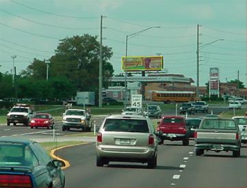W/S S FL AVE AT SCHOOLHOUSE RD N/B (S)