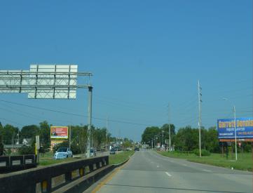 GOVERNORS DR SL 500' W/O MEM PKWY -T FE
