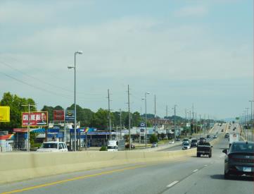 S MEM PKWY WL 500' N/O LILY FLAGG FS