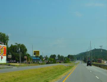 S MEM PKWY WL .2 MI S/O HOBBS ISLAND FS