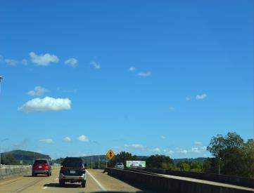 I-565 SL 50' W/O DALLAS ST FW