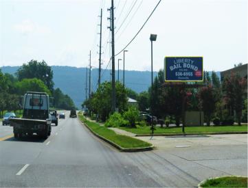 GREEN COVE SL 200' E/O MEM PKWY FW