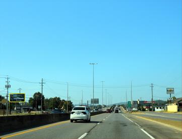 N MEM PKWY EL .2 MI N/O OAKWOOD AVE FN