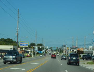 GOVERNORS DR SL 30' W/O 8TH ST FE