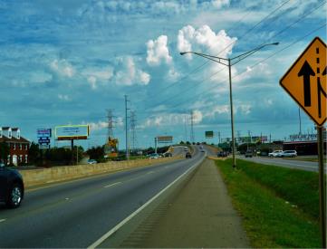 S MEM PKWY WL .1 MI S/O GOVERNORS FS